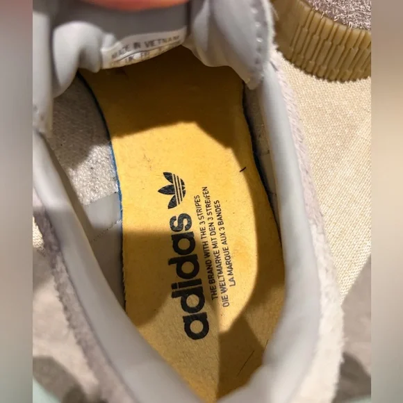 Adidas Gray Suede Unisex Samba Shoes - Picture 4 of 5